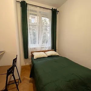 https://krowoderska-lovely-room.krakowhotelspoland.com